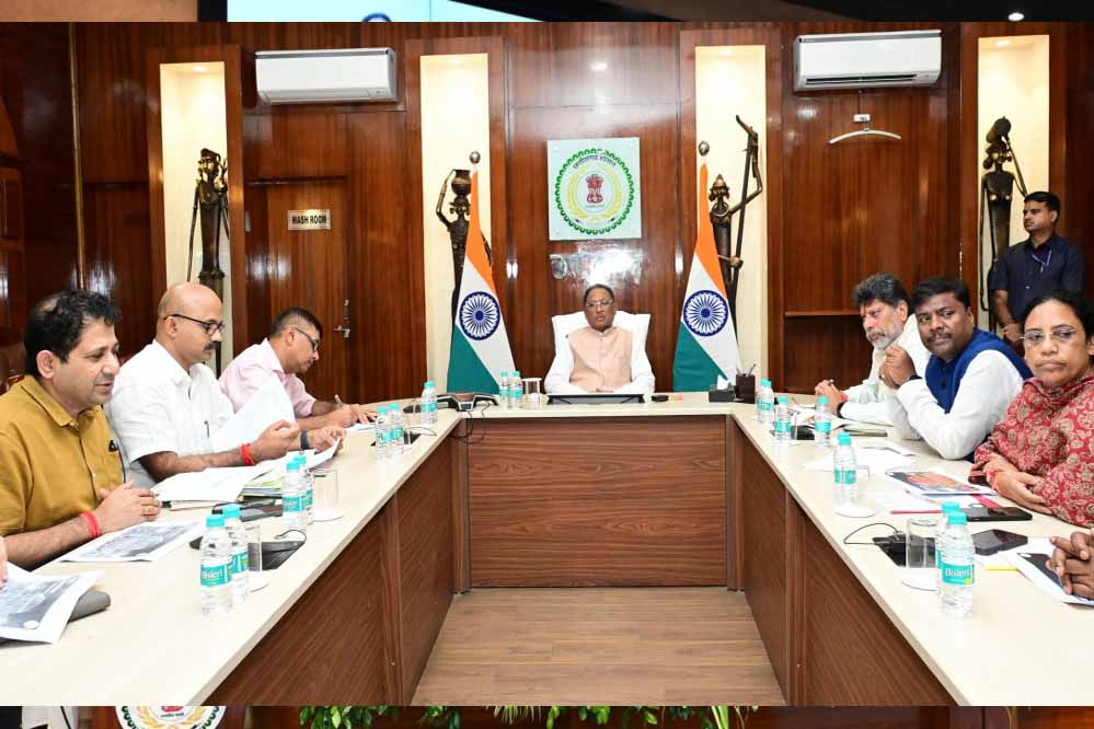 रायपुर : ऐतिहासिक बस्तर दशहरा पर्व की गरिमा के अनुरूप कार्यक्रमों का हो सफल आयोजन- मुख्यमंत्री साय