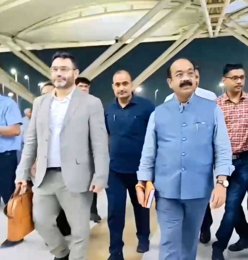 उप मुख्यमंत्री अरुण साव अध्ययन दौरे पर अमेरिका रवाना उप मुख्यमंत्री अरुण साव अध्ययन दौरे पर अमेरिका रवाना