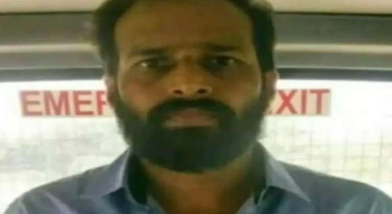 पुलिस एनकाउंटर में मारा गया चेन्नई अंडरवर्ल्ड का हेड ‘सीजिंग राजा’, लंबी थी क्राइम कुंडली पुलिस एनकाउंटर में मारा गया चेन्नई अंडरवर्ल्ड का हेड ‘सीजिंग राजा’, लंबी थी क्राइम कुंडली