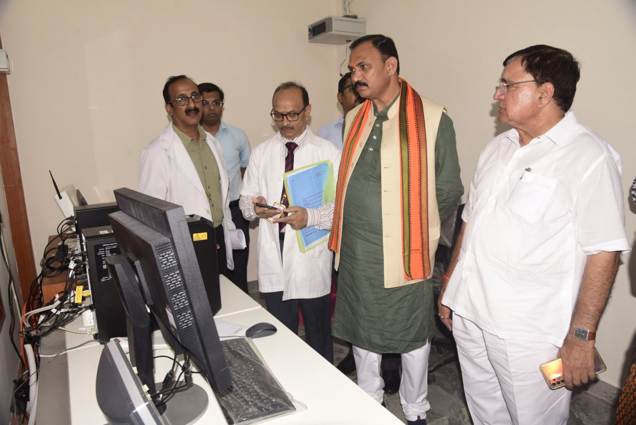 स्वास्थ्य मंत्री जायसवाल ने मल्टी स्पेशलिटी हॉस्पिटल बिलासपुर का किया निरीक्षण स्वास्थ्य मंत्री जायसवाल ने मल्टी स्पेशलिटी हॉस्पिटल बिलासपुर का किया निरीक्षण