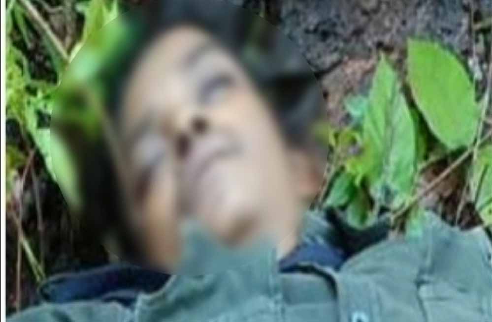 छत्तीसगढ़: सुरक्षाबलों ने नारायणपुर के अबूझमाड़ में एक महिला समेत 3 नक्सलियों को मार गिराया, 41 लाख इनामी शामिल छत्तीसगढ़: सुरक्षाबलों ने नारायणपुर के अबूझमाड़ में एक महिला समेत 3 नक्सलियों को मार गिराया, 41 लाख इनामी शामिल