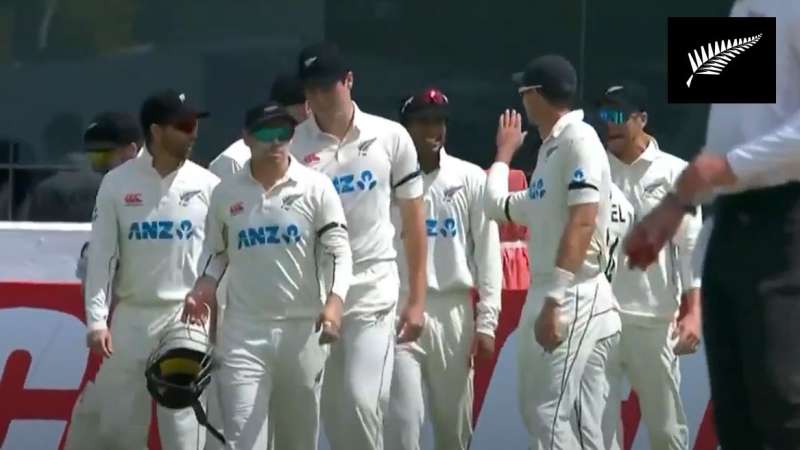 न्यूजीलैंड के खिलाड़ियों ने इयान टेलर के लिए बांधी काली पट्टी