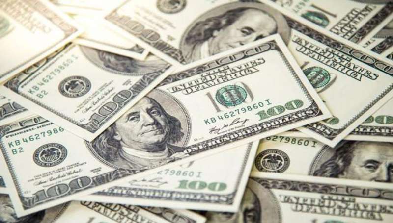 टैक्स लाभ: पत्नी के नाम पर एफडी करवाने से कर बचत के अवसर