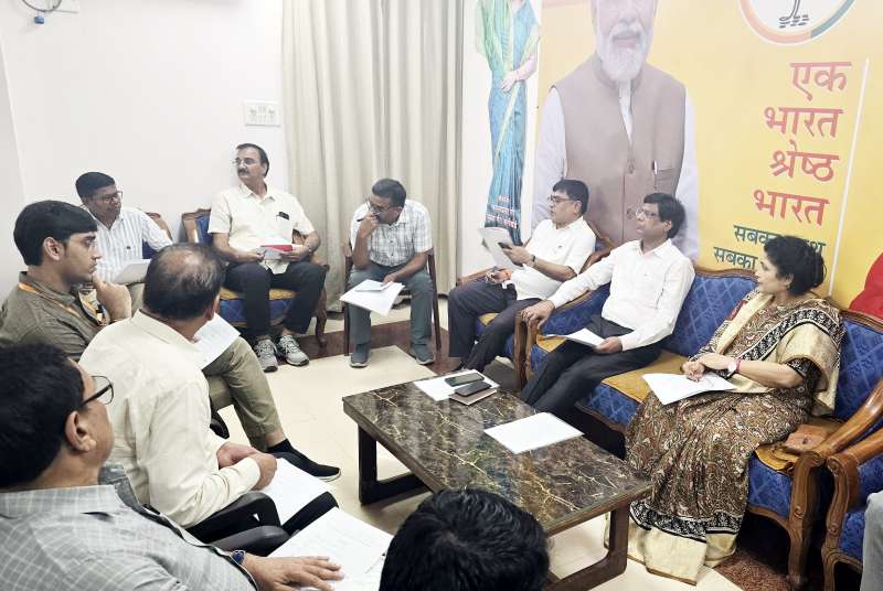 मिसरोद से आईएसबीटी तक सीसी सर्विस रोड बनेगी मिसरोद से आईएसबीटी तक सीसी सर्विस रोड बनेगी