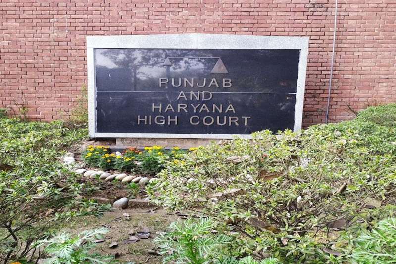 पत्नी को पोर्न देखने की लत, पति को कहा हिजड़ा, छह साल से अलग रह रहे दंपत्ति को मिला तलाक पत्नी को पोर्न देखने की लत, पति को कहा हिजड़ा, छह साल से अलग रह रहे दंपत्ति को मिला तलाक