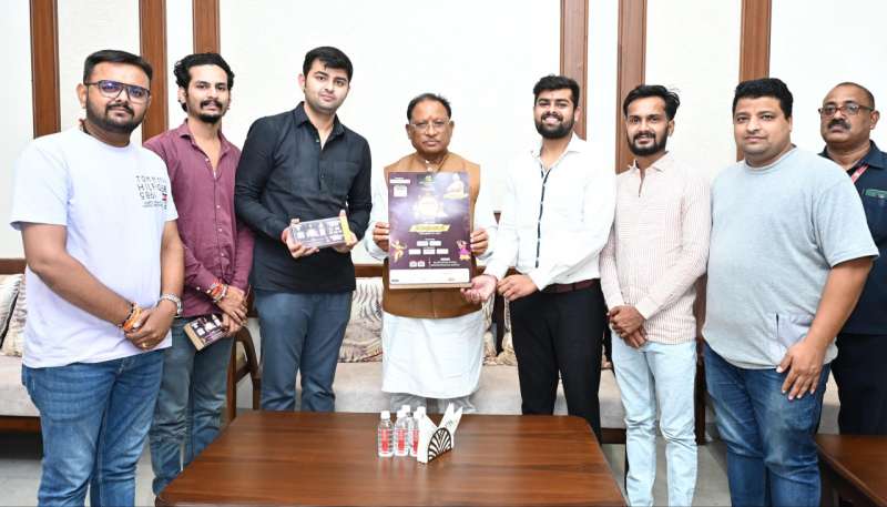 मुख्यमंत्री विष्णु देव साय को रास गरबा में शामिल होने मिला निमंत्रण मुख्यमंत्री विष्णु देव साय को रास गरबा में शामिल होने मिला निमंत्रण