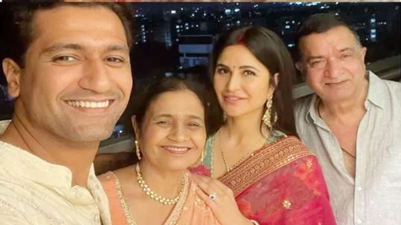 बहरूपिया है ये आदमी: विक्की कौशल के करवाचौथ लुक ने मचाई धूम!