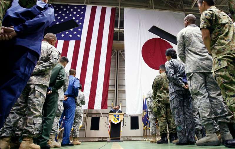 जापान में उठी अमेरिकी सैनिक को 7 साल की सजा देने की मांग जापान में उठी अमेरिकी सैनिक को 7 साल की सजा देने की मांग