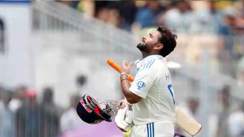 Rishabh Pant: 99 रन बनाकर आउट, धोनी का रिकॉर्ड सिर्फ एक रन से बचा Rishabh Pant: 99 रन बनाकर आउट, धोनी का रिकॉर्ड सिर्फ एक रन से बचा