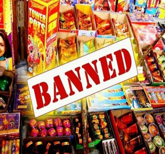 दिवाली से पहले कर्नाटक सरकार ने किया पटाखों को बैन 