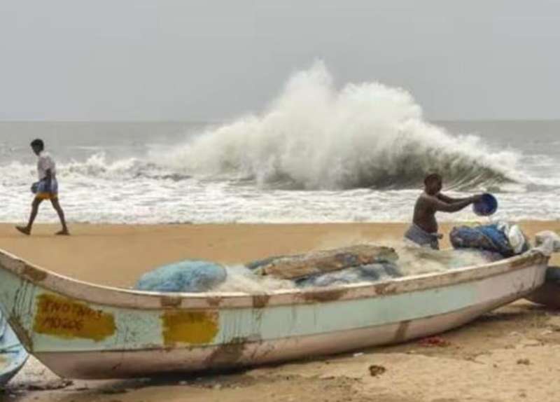 साइक्लोन दाना 25 को ओडिशा-प. बंगाल तट से टकराएगा साइक्लोन दाना 25 को ओडिशा-प. बंगाल तट से टकराएगा