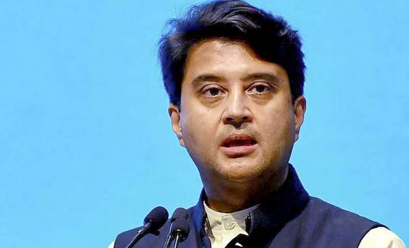 किसी को भी मुफ्त में सैटेलाइट स्पेक्ट्रम नहीं देगी सरकार : सिंधिया किसी को भी मुफ्त में सैटेलाइट स्पेक्ट्रम नहीं देगी सरकार : सिंधिया