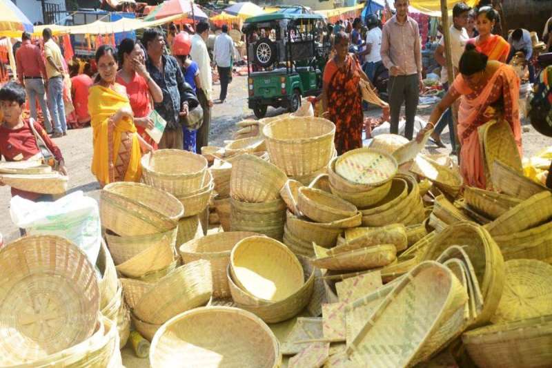 छठ पर्व पर महंगाई की मार, इस बार केले की कीमत 400 पार