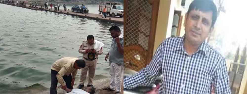 छत्तीसगढ़-राजनांदगांव की शिवनाथ नदी में डूबने से कारोबारी की मौत, नहाते समय हादसे की जांच में जुटी पुलिस छत्तीसगढ़-राजनांदगांव की शिवनाथ नदी में डूबने से कारोबारी की मौत, नहाते समय हादसे की जांच में जुटी पुलिस