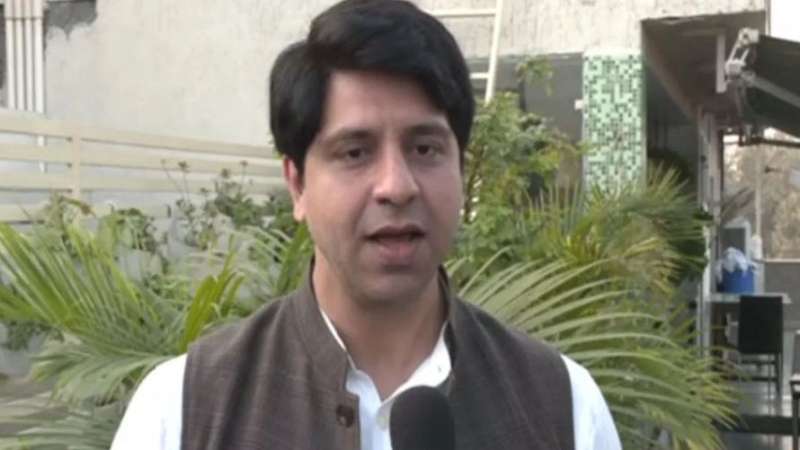 भाजपा प्रवक्ता शहजाद पूनावाला ने राहुल गांधी को वीआईपी मानसिकता वाला बताया भाजपा प्रवक्ता शहजाद पूनावाला ने राहुल गांधी को वीआईपी मानसिकता वाला बताया