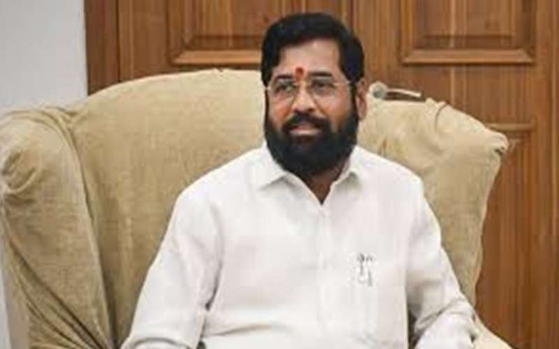 एकनाथ शिंदे ने दिया इस्तीफा, महाराष्ट्र के नए सीएम पद पर सस्पेंस एकनाथ शिंदे ने दिया इस्तीफा, महाराष्ट्र के नए सीएम पद पर सस्पेंस