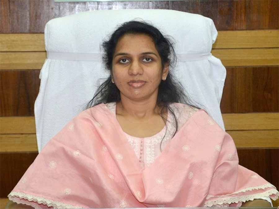 जिला स्तरीय युवा उत्सव का आयोजन 13 दिसम्बर को इंडोर स्टेडियम धमतरी में जिला स्तरीय युवा उत्सव का आयोजन 13 दिसम्बर को इंडोर स्टेडियम धमतरी में