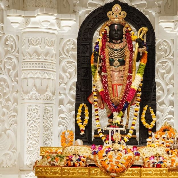 प्रसाद को लेकर उड़ी अफवाह का मंदिर ट्रस्ट ने किया खंडन, चंपत राय ने कह दी बड़ी बात