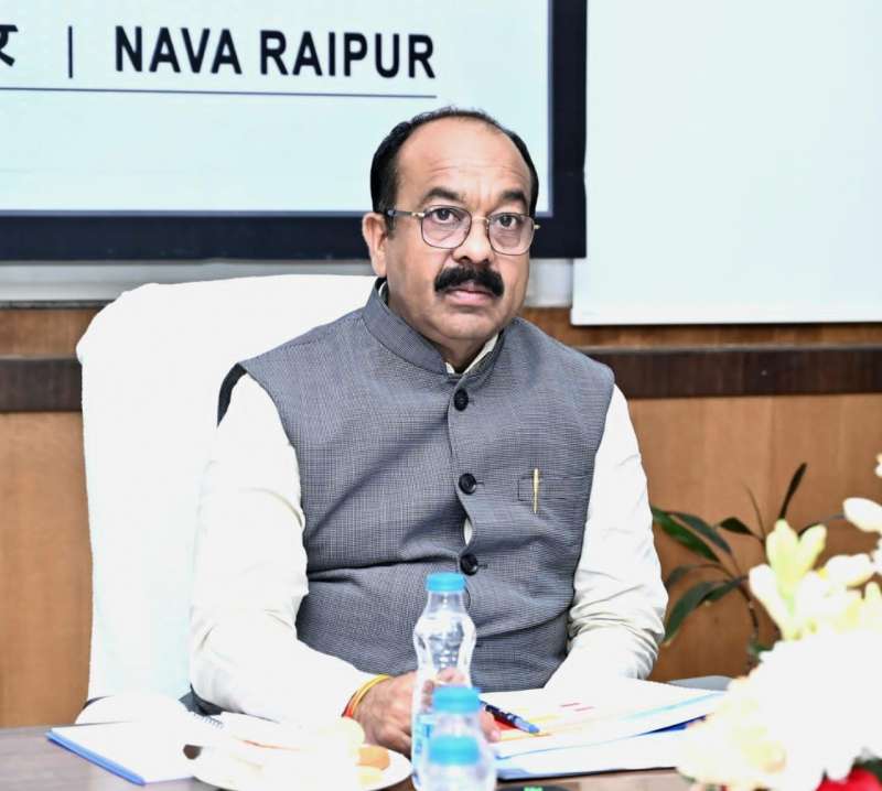 साफ, सुंदर और सुविधापूर्ण बनाएं छत्तीसगढ़ के शहरों को: अरुण साव साफ, सुंदर और सुविधापूर्ण बनाएं छत्तीसगढ़ के शहरों को: अरुण साव