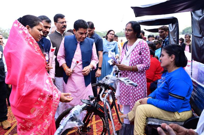 विकसित राष्ट्र बनाने में दिव्यांगजन निभा रहे अहम भूमिका : मंत्री लक्ष्मी राजवाड़े