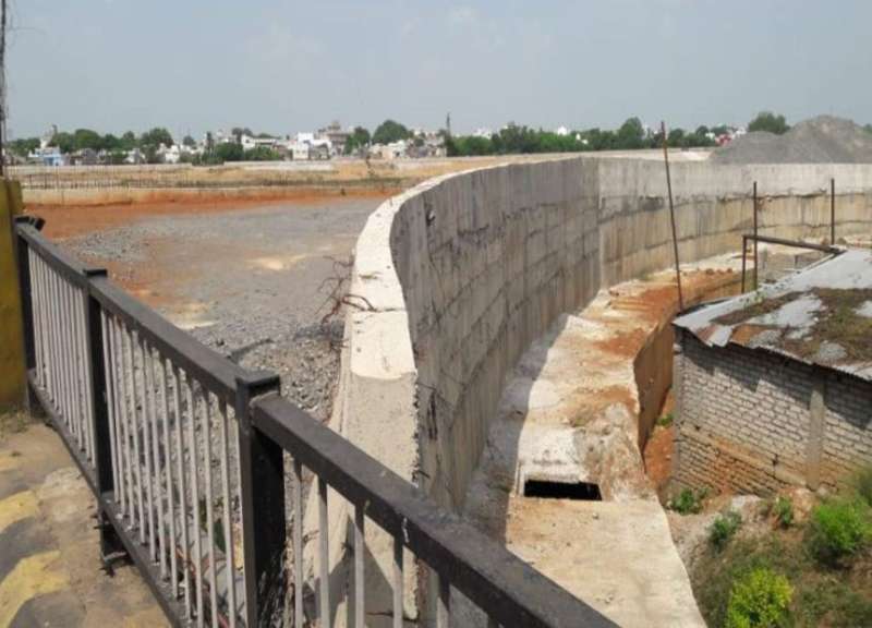 600 करोड़ के 6 प्रोजेक्ट आठ साल बाद भी अधूरे