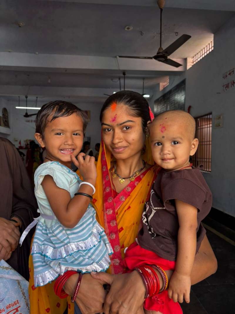 महतारी वंदन हितग्राहियों की बेटियों के बनेंगे सुनहरे भविष्य महतारी वंदन हितग्राहियों की बेटियों के बनेंगे सुनहरे भविष्य