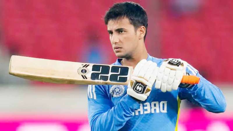 अभिषेक शर्मा ने राजकोट में जड़ा सबसे तेज शतक, तोड़ा रिकॉर्ड