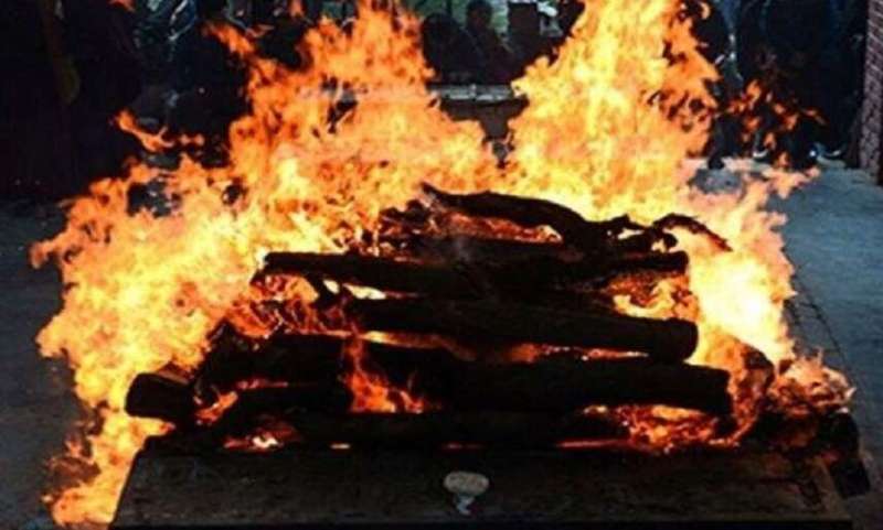 समाजसेवी डागर ने निभाया इंसानियत का फर्ज, 11 महीने में 114 लावारिस शवों का अंतिम किया संस्कार समाजसेवी डागर ने निभाया इंसानियत का फर्ज, 11 महीने में 114 लावारिस शवों का अंतिम किया संस्कार