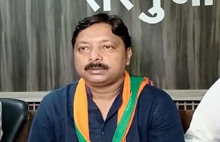 भूपेश बघेल की चौथी हार पर कांग्रेसी नेताओं की नाराजगी, भाजपा ने कांग्रेस नेतृत्व पर साधा निशाना भूपेश बघेल की चौथी हार पर कांग्रेसी नेताओं की नाराजगी, भाजपा ने कांग्रेस नेतृत्व पर साधा निशाना