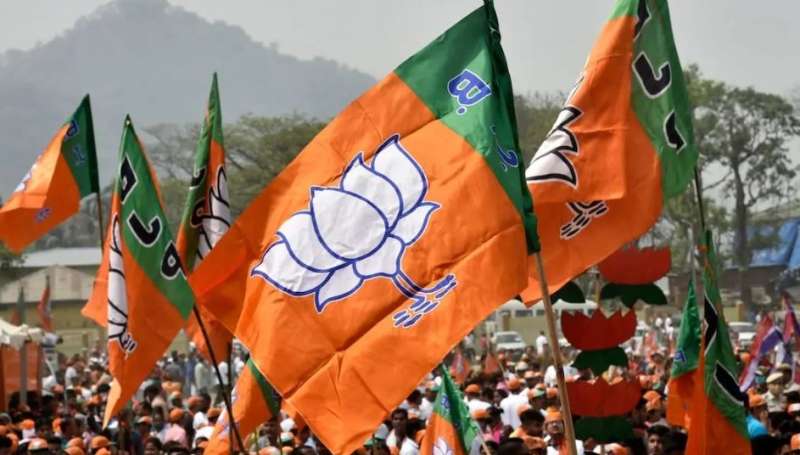 दिल्ली चुनाव की तैयारी में जुटी BJP, जनता से राय लेकर तैयार करेगी घोषणा पत्र दिल्ली चुनाव की तैयारी में जुटी BJP, जनता से राय लेकर तैयार करेगी घोषणा पत्र