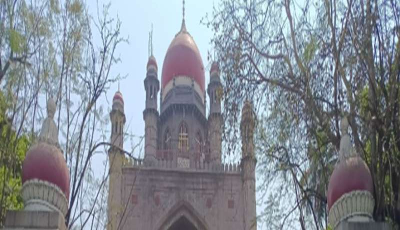 चेन्नमानेनी रमेश की बढ़ीं मुश्किलें, भारतीय नागरिकता रद्द करने का हाईकोर्ट का आदेश चेन्नमानेनी रमेश की बढ़ीं मुश्किलें, भारतीय नागरिकता रद्द करने का हाईकोर्ट का आदेश