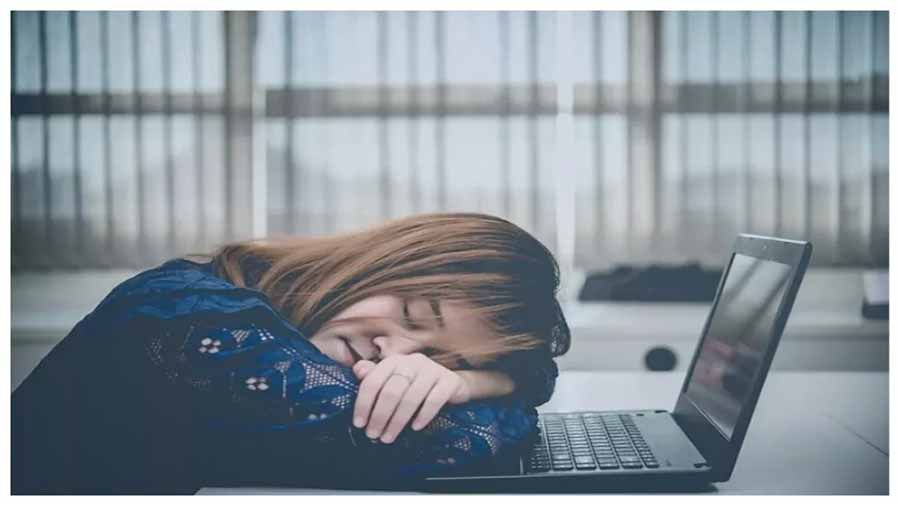 तरक्की के रास्ते से दूर रखती हैं ये चीजें, आज ही त्यागे तरक्की के रास्ते से दूर रखती हैं ये चीजें, आज ही त्यागे