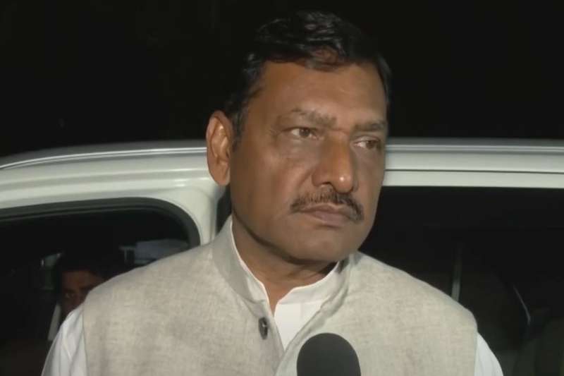 दिल्ली चुनाव में पूर्वांचल का छाया मुद्दा, सरकार बनने पर कुंभ की तरह मनाया जाएगा छठ पर्व