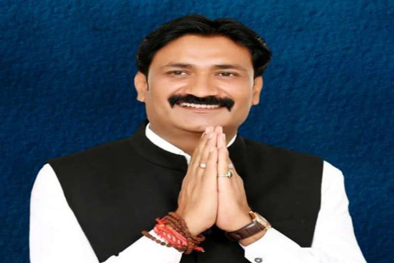 भाजपा से निष्कासित जीतू यादव ने सोशल मीडिया पर बदली पहचान, लगाई अंबेडकर की फोटो