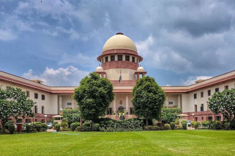 सुप्रीम कोर्ट ने दिल्ली में बिना पार्किंग के इमारतों के निर्माण पर लगाई रोक