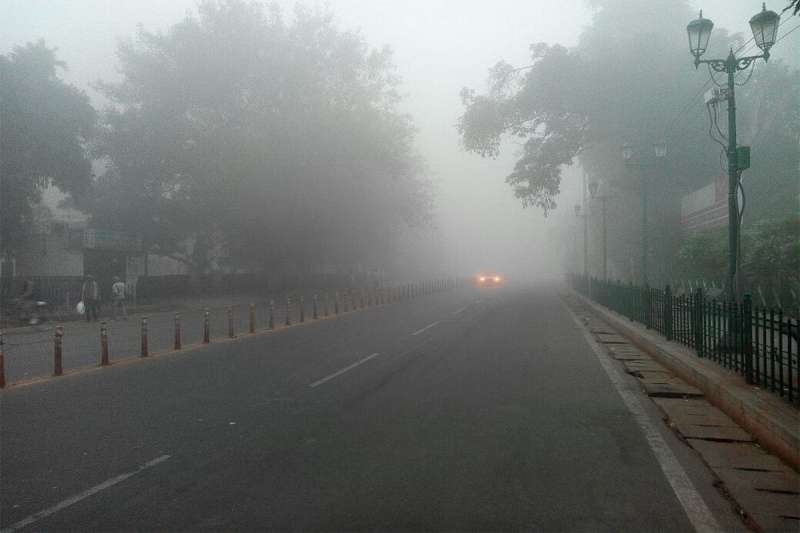 दिल्ली में चलेंगी तेज हवाएं बारिश की चेतावनी दिल्ली में चलेंगी तेज हवाएं बारिश की चेतावनी