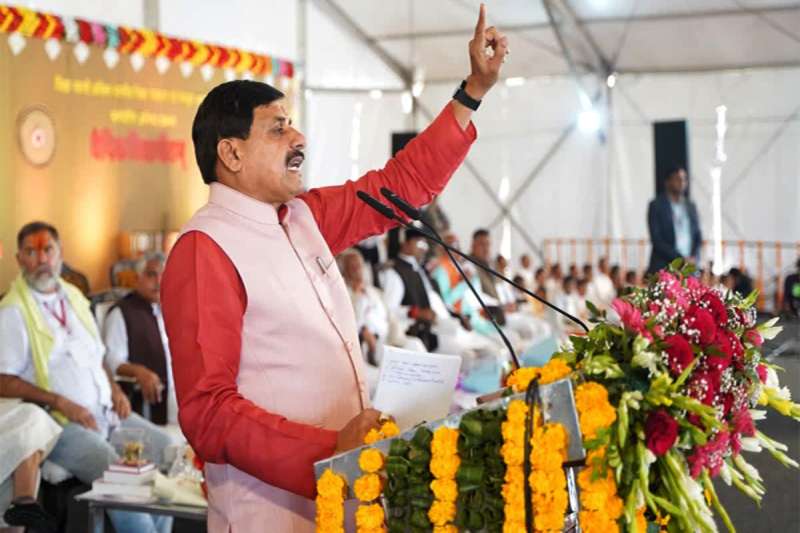 नर्मदा जयंती पर सीएम मोहन ने कहा- मां नर्मदा की धारा चेतन, दर्शन मात्र से व्यक्ति धन्य हो जाता है