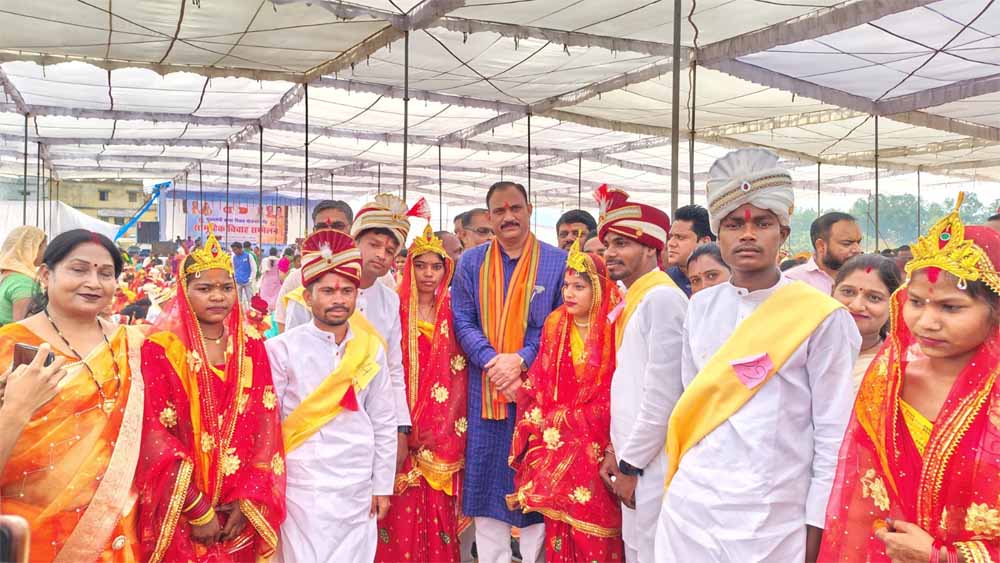 चिरमिरी में मुख्यमंत्री कन्या विवाह योजना के तहत 138 जोड़ों का भव्य सामूहिक विवाह सम्पन्न