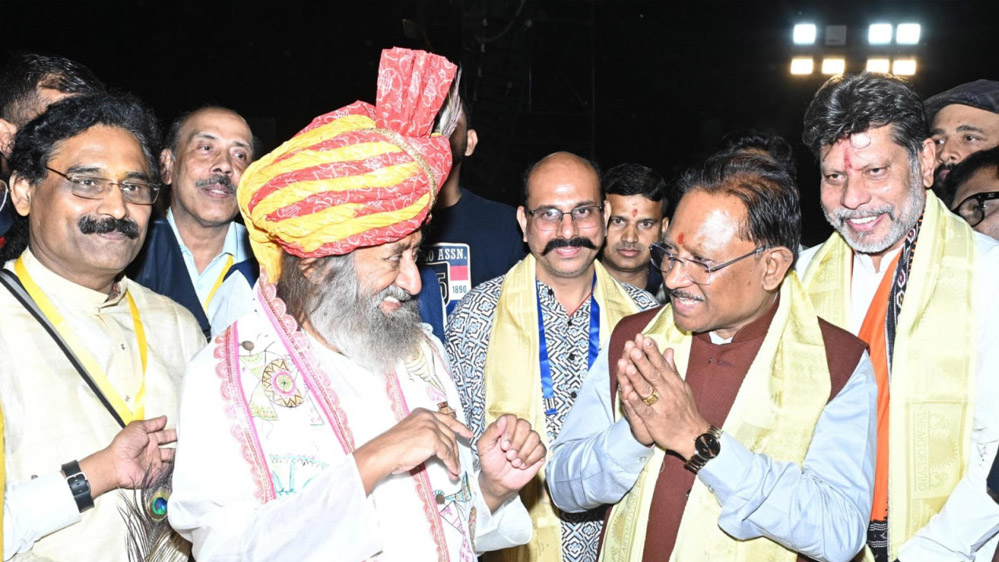 रायपुर : श्रीरविशंकर और उनके संस्थान के परोपकार और मानवता के कल्याण के कार्यों को कभी भुलाया नहीं जा सकता : मुख्यमंत्री विष्णु देव साय रायपुर : श्रीरविशंकर और उनके संस्थान के परोपकार और मानवता के कल्याण के कार्यों को कभी भुलाया नहीं जा सकता : मुख्यमंत्री विष्णु देव साय