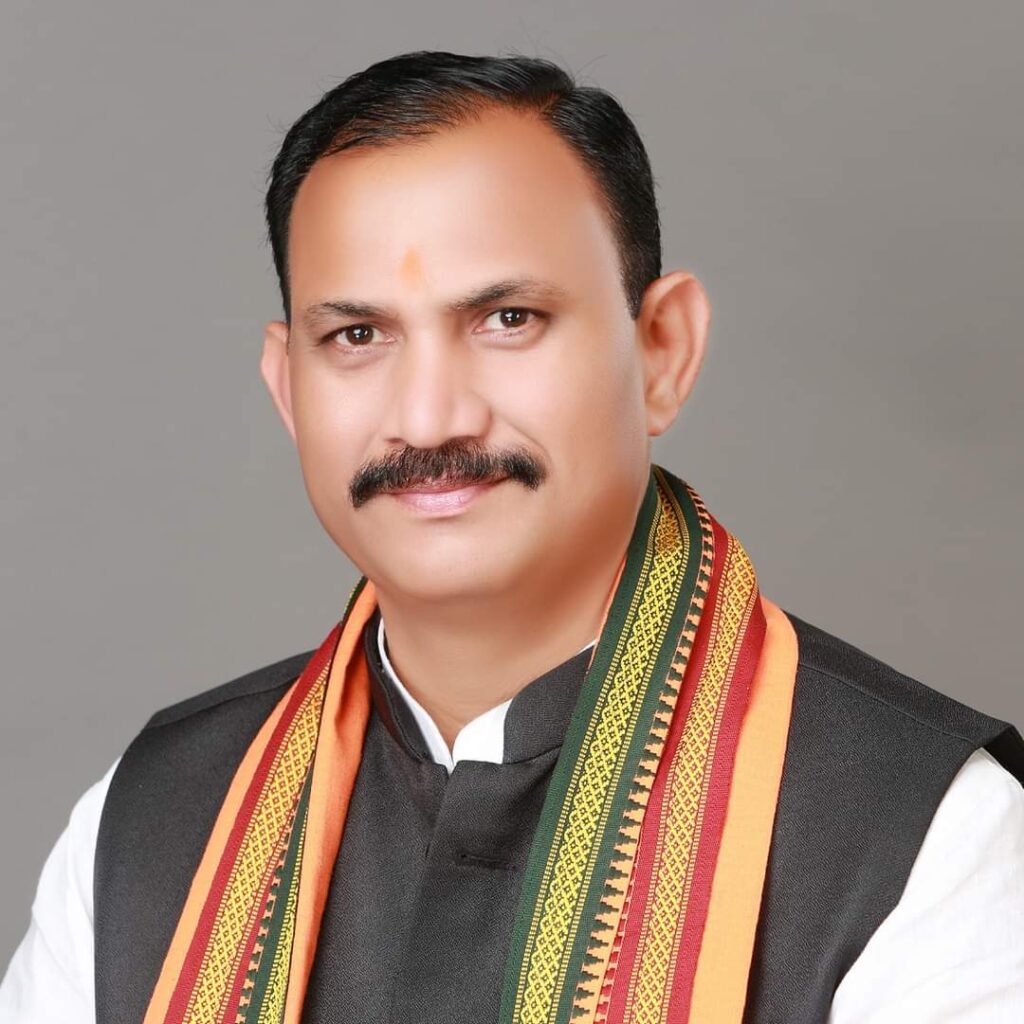 CG News: स्वास्थ्य मंत्री श्याम बिहारी जायसवाल के विभागों के लिए 6710 करोड़ 85 लाख से अधिक की अनुदान मांगें पारित… CG News: स्वास्थ्य मंत्री श्याम बिहारी जायसवाल के विभागों के लिए 6710 करोड़ 85 लाख से अधिक की अनुदान मांगें पारित…