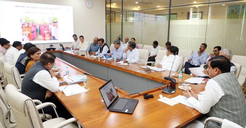 MP News: जल की बूंद-बूंद बचायें, जल से ही सुरक्षित होगा हमारा कल: मुख्यमंत्री डॉ. मोहन यादव… MP News: जल की बूंद-बूंद बचायें, जल से ही सुरक्षित होगा हमारा कल: मुख्यमंत्री डॉ. मोहन यादव…