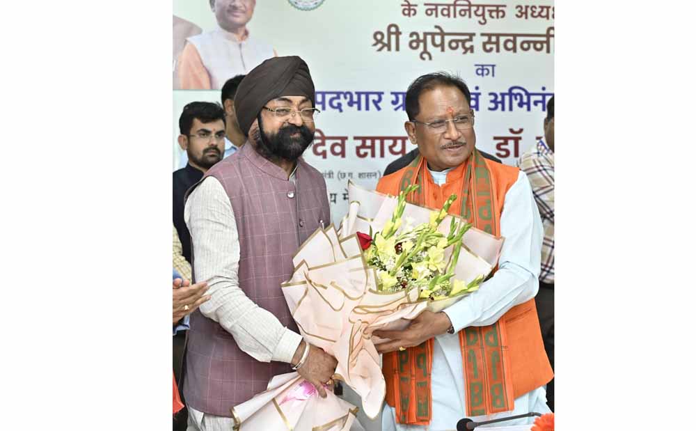 मुख्यमंत्री साय क्रेडा के नवनियुक्त अध्यक्ष भूपेंद्र सवन्नी के पदभार ग्रहण समारोह में हुए शामिल मुख्यमंत्री साय क्रेडा के नवनियुक्त अध्यक्ष भूपेंद्र सवन्नी के पदभार ग्रहण समारोह में हुए शामिल