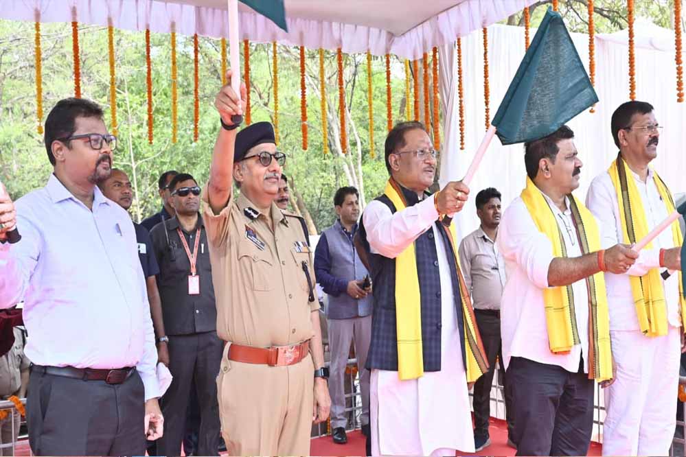 रायपुर : नागरिक सुरक्षा और आपदा प्रबंधन को सशक्त बनाने के लिए दृढ़संकल्पित है हमारी सरकार : मुख्यमंत्री विष्णु देव साय