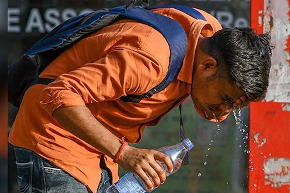 छत्तीसगढ़ में गर्मी का सितम जारी, कई शहरों में पारा 42 डिग्री पार… अगले 48 घंटे में बन सकते हैं लू जैसे हालात