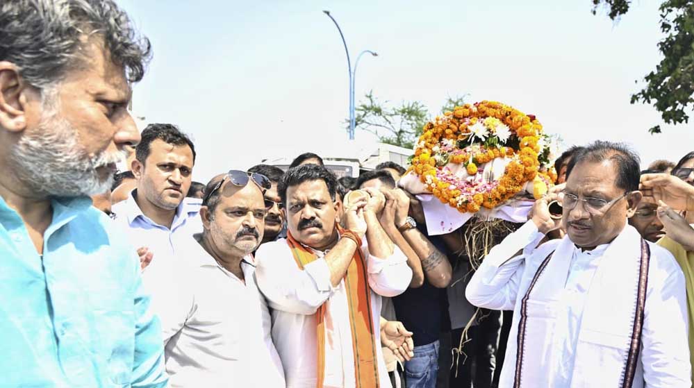 रायपुर : ‘आतंकवादियों की कायराना हरकत से प्रदेश ने अपना बेटा खोया’: मुख्यमंत्री साय