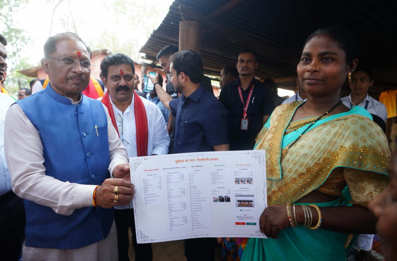 CG News- सुशासन तिहार: मुख्यमंत्री ⁠विष्णु देव साय के नेतृत्व में जनकल्याण की पहल…