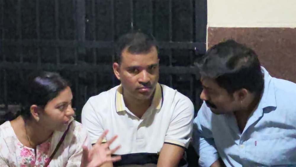 करोड़ों के तेंदूपत्ता बोनस घोटाला मामले में एसीबी-ईओडब्ल्यू की टीम ने निलंबित IFS अधिकारी अशोक पटेल गिरफ्तार