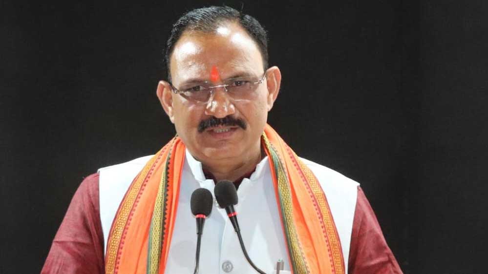 रायपुर : मुख्यमंत्री विष्णुदेव साय की सरकार स्वास्थ्य सेवाओं को लेकर है सजग और प्रतिबद्ध : स्वास्थ्य मंत्री श्याम बिहारी जायसवाल