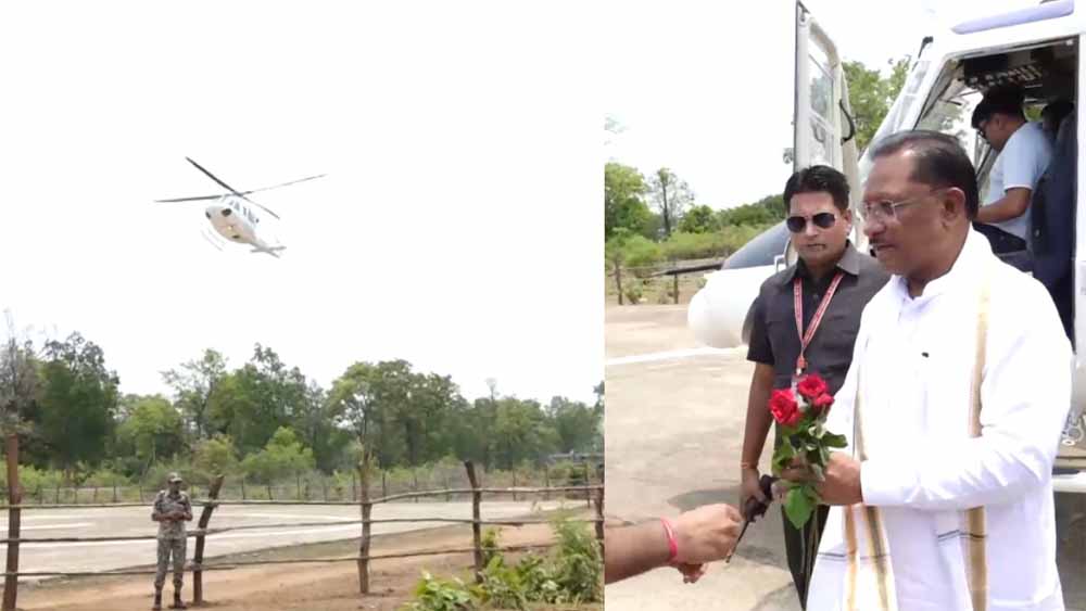 मुख्यमंत्री साय का हेलीकॉप्टर उतरा सीतगांव में, लोगों को दी सौगात मुख्यमंत्री साय का हेलीकॉप्टर उतरा सीतगांव में, लोगों को दी सौगात