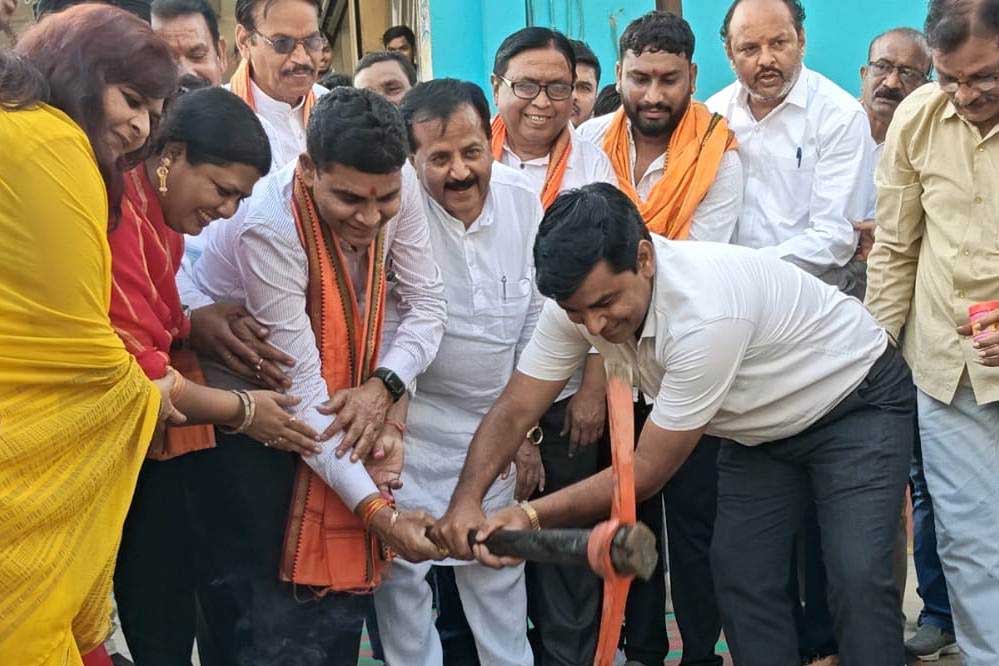 लोगों की समस्या सुनने व निराकरण करने का माध्यम है समाधान शिविर – राजस्व मंत्री वर्मा